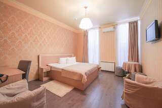Гостиница Флоренция  Москва Большой двухместный номер с 1 кроватью-3